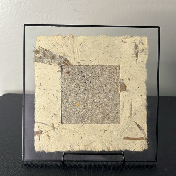 Handmade Natural fiber Paper Table Top Photo Frame Glass & Black Metal Border - Picture 8 of 8